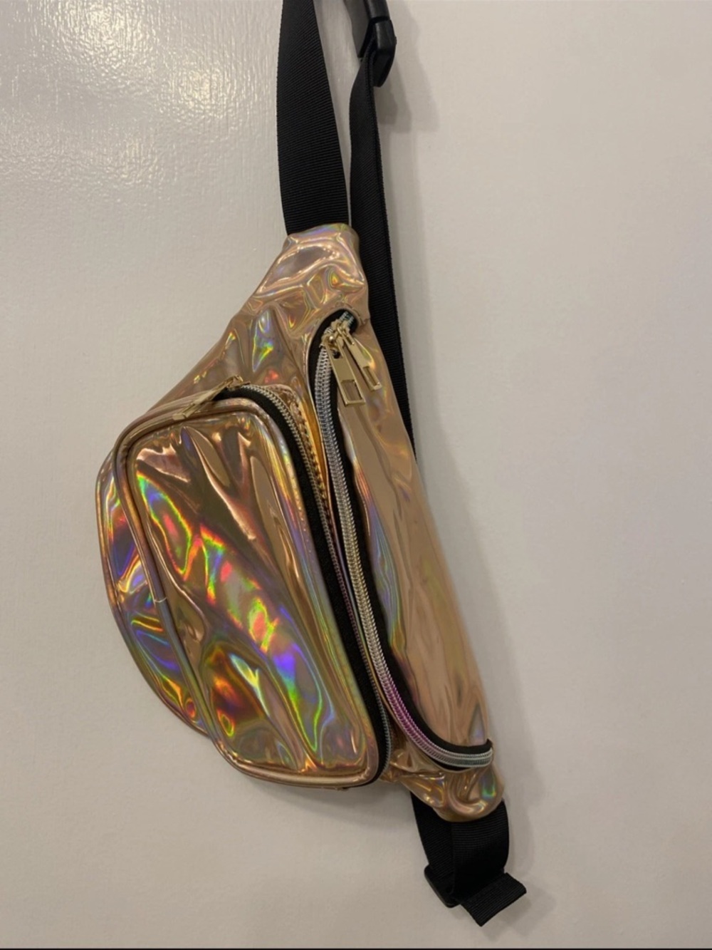 🌟4 for $20 Vinyl Iridescent Pink Crossbody Belt Bag
